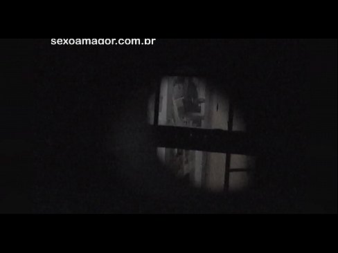 ❤️ Blondie wird heimlich von einem Voyeur aus der Nachbarschaft gefilmt, der sich hinter Hohlblocksteinen versteckt ❤️❌ Porno bei uns de.pornobot.ru ️❤